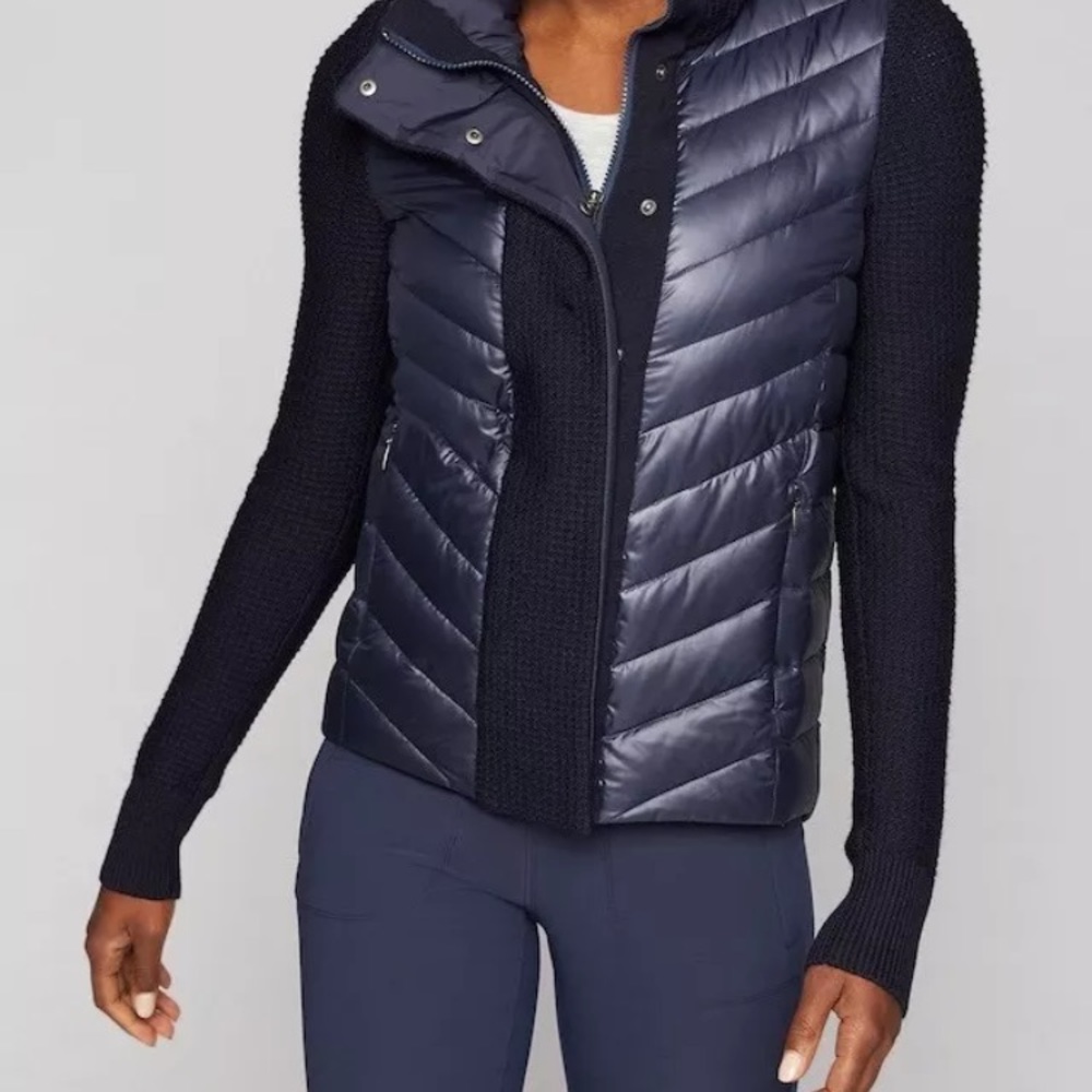 NWT Athleta responsible down jacket, size M